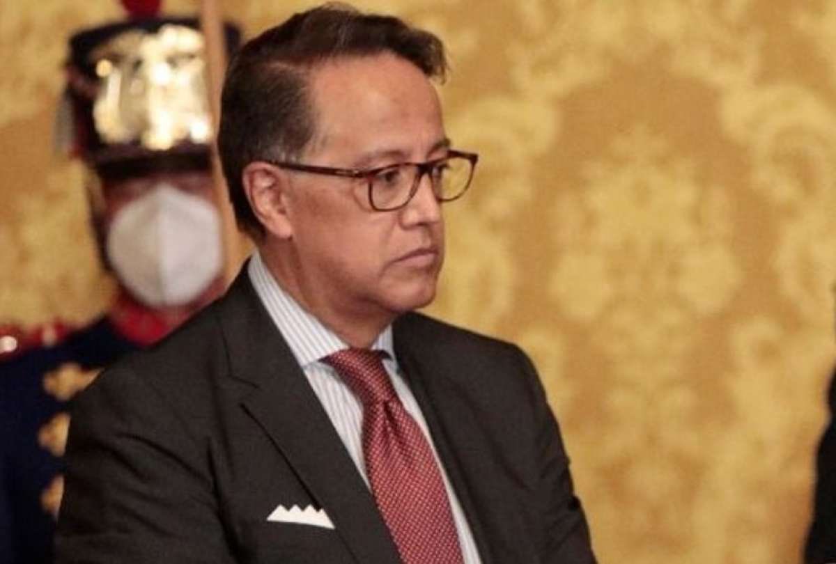 SECRETARIO DE SEGURIDAD PIDIÓ INVESTIGAR EL PATRIMONIO DE VARIOS JUECES

Diego Ordóñez solicitó a la UAFE y al SRI que investigue el patrimonio de 5 jueces cuyos nombres no los reveló pero que, dijo, estarían “favoreciendo a la delincuencia” y a “crear un ambiente de impunidad”.