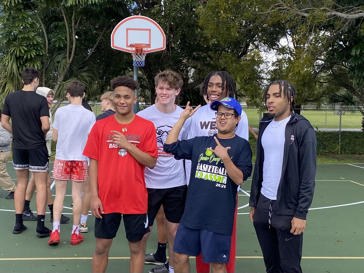 West Boys Basketball tweet media