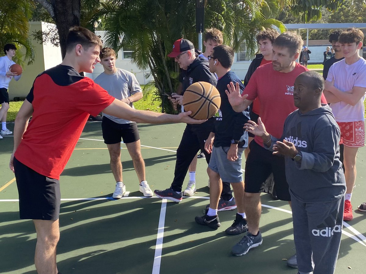 West Boys Basketball tweet media