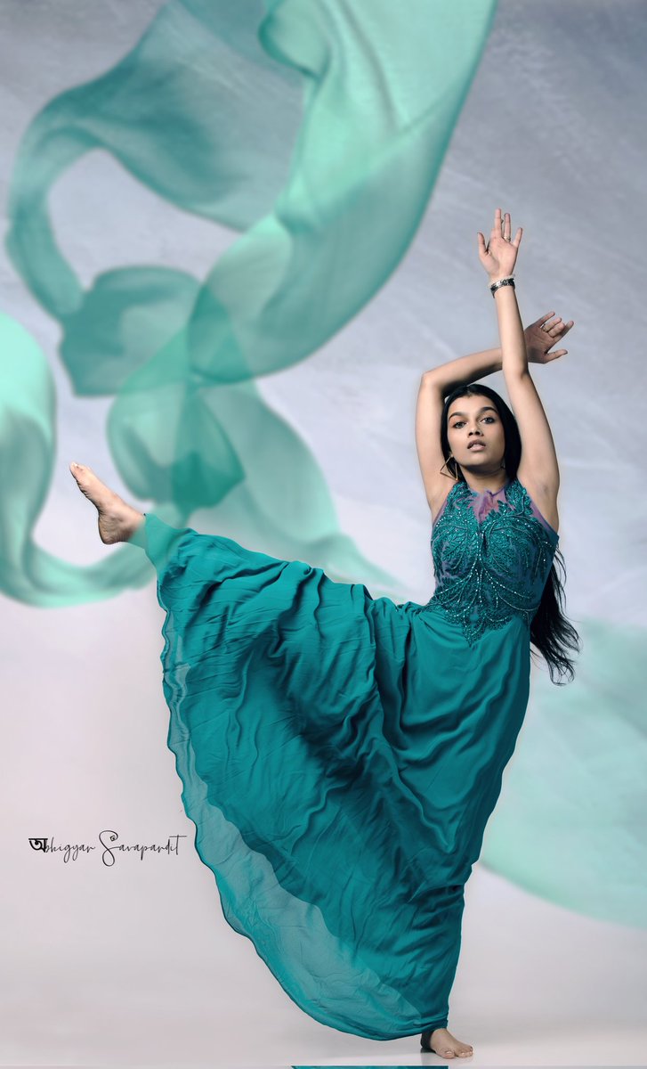 Abhigyan5's tweet photo. Fashion portrait #portrait #portraitphotography #fashionphotography #fashion #trend #mumbai #modelphotography #photographer #abhigyansavapandit https://t.co/days0XW0Ll