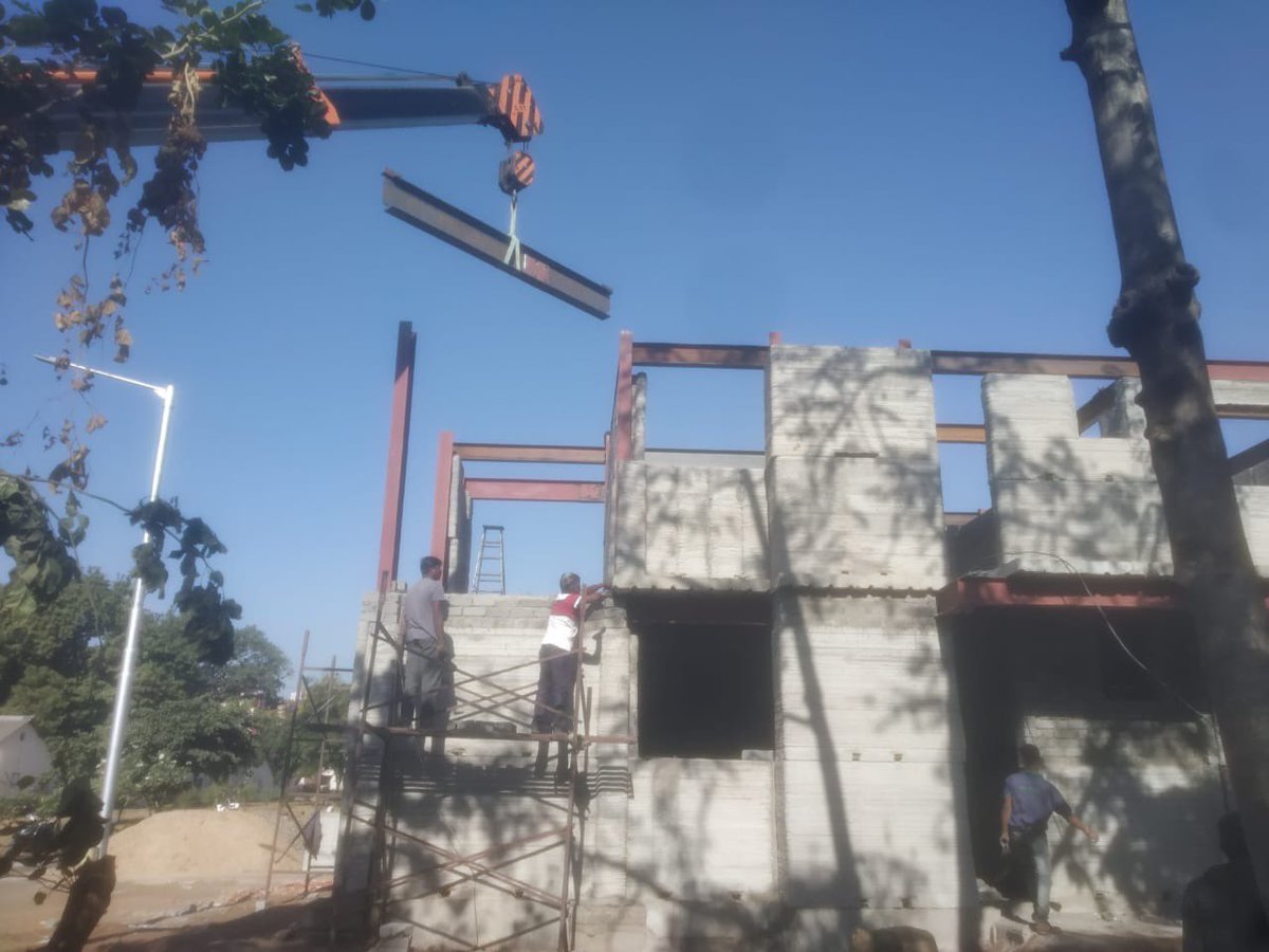 IaSouthern's tweet photo. Pilot project of 3D accommodation using Rapid Construction Techniques of 3D printed foundation, walls &amp; slabs inaugurated in #Ahmedabad for troops of #GoldenKatarDivision. The project fructified in 12 weeks complying to safety &amp;green building norms
#DesertCorps
#AtmaNirbharBharat https://t.co/gvZ7gE1k79