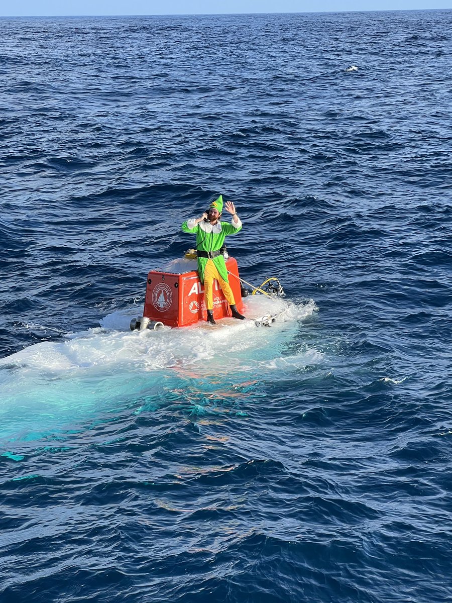 New blog post! Come read about our unique holiday experience at sea! wp.wwu.edu/arellanolab/ca…

#biofilms4larvae #nsffunded