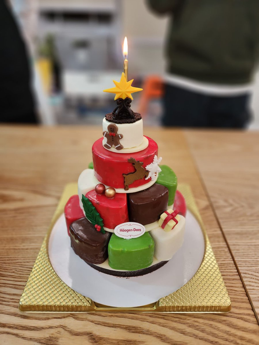 Fred-Uncle tweet media