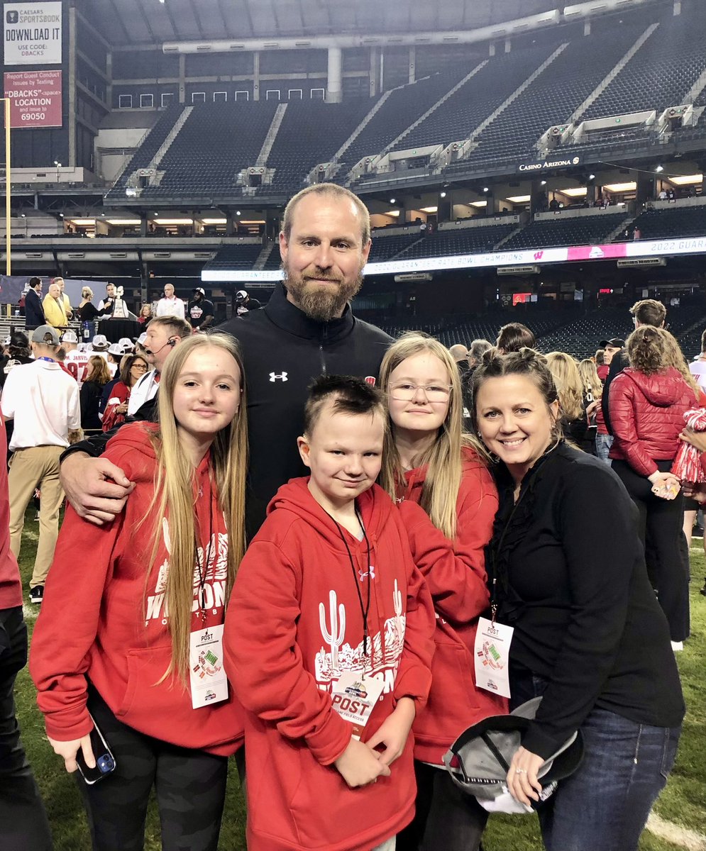 #OnWisconsin! I always dreamed of coaching OL at Wisconsin, yesterday was truly a dream come true. My dream was for more than 1 game 🤷‍♂️🤦‍♂️ but God has a plan! I just don’t know what it is. #FAMILY