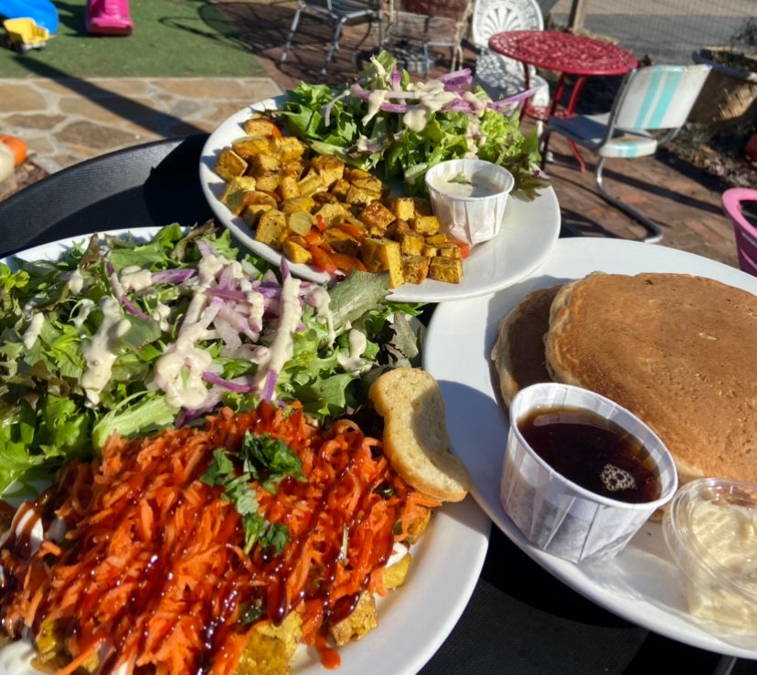 The Root Cafe tweet media