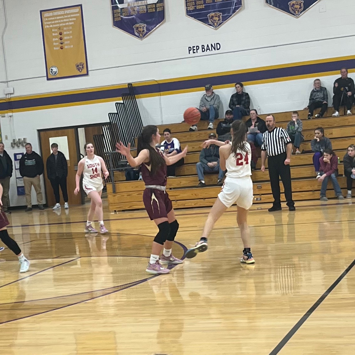 Team Wisconsin Girls (@teamwinoll) on Twitter photo It was great getting to watch <a href="/MackenziTarman/">Mackenzie Tarman</a> play against <a href="/emilym_24/">Emily Montgomery</a> and <a href="/TruchonLily/">Lily Truchon</a> of <a href="/southshoregbb/">South Shore Girls Basketball</a>
Emily had a career high of 30 points on 66%. Mackenzie had 13. And Lily had 15 points, 12 rebounds and 8 assists.
#teamwisconsinfamily
#teamwi
<a href="/BradyJ_Peterson/">Brady Petersonπ΅π·</a>
<a href="/vcteamwi/">Team Wisconsin</a> It was great getting to watch <a href="/MackenziTarman/">Mackenzie Tarman</a> play against <a href="/emilym_24/">Emily Montgomery</a> and <a href="/TruchonLily/">Lily Truchon</a> of <a href="/southshoregbb/">South Shore Girls Basketball</a>
Emily had a career high of 30 points on 66%. Mackenzie had 13. And Lily had 15 points, 12 rebounds and 8 assists.
#teamwisconsinfamily
#teamwi
<a href="/BradyJ_Peterson/">Brady Petersonπ΅π·</a>
<a href="/vcteamwi/">Team Wisconsin</a>