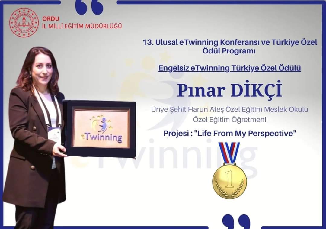 UnyeOzel's tweet photo. 1️⃣3️⃣. Ulusal eTwinning Konferansı ve Türkiye Özel Ödül Programı'nda okulumuzdan Büyük Başarı���

Pınar Dikci Öğretmenimizi tebrik eder başarılarının devamını dileriz👏👏
@mehmedmus @Sinasicoskan52C @ozgurtokgoz52 @unyemilliegitim @unyekaymakamlik @Ordu_MEM https://t.co/oUUGjIgNSD