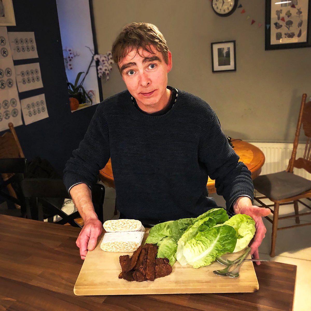GreenBitesPod's tweet photo. Considering going plant-based or even just cutting back on meat as a New Year's resolution for 2023? A new episode with De Burca's Tempeh of Kilkenny is out now on Apple Podcasts, Spotify, or at this link on the website! 
https://t.co/T3utgEUE2D https://t.co/GVNV1TBfVR
