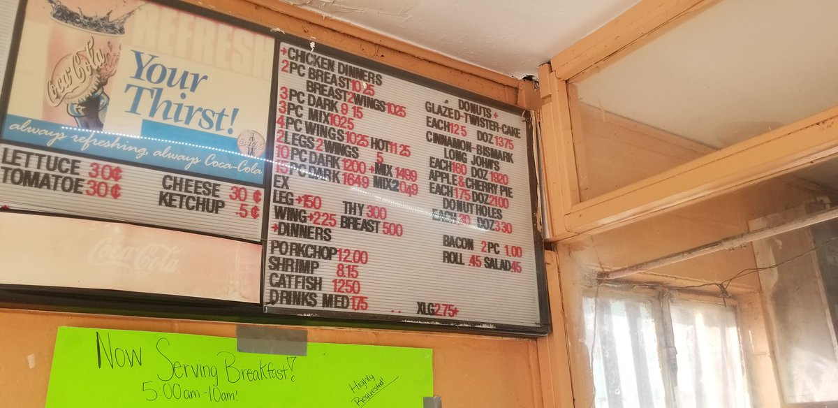 JustZac54's tweet photo. @cdotharrison Don't know if you have this spot scoped yet... but Johnny's Doughnuts and Burgers ar 45th and Prospect... maybe the best burger I've had in 5+ years... hands down best doughnut I may have ever had, including fresh Krispy Kremes. 10/10 going back! https://t.co/LlVBi2RsiE
