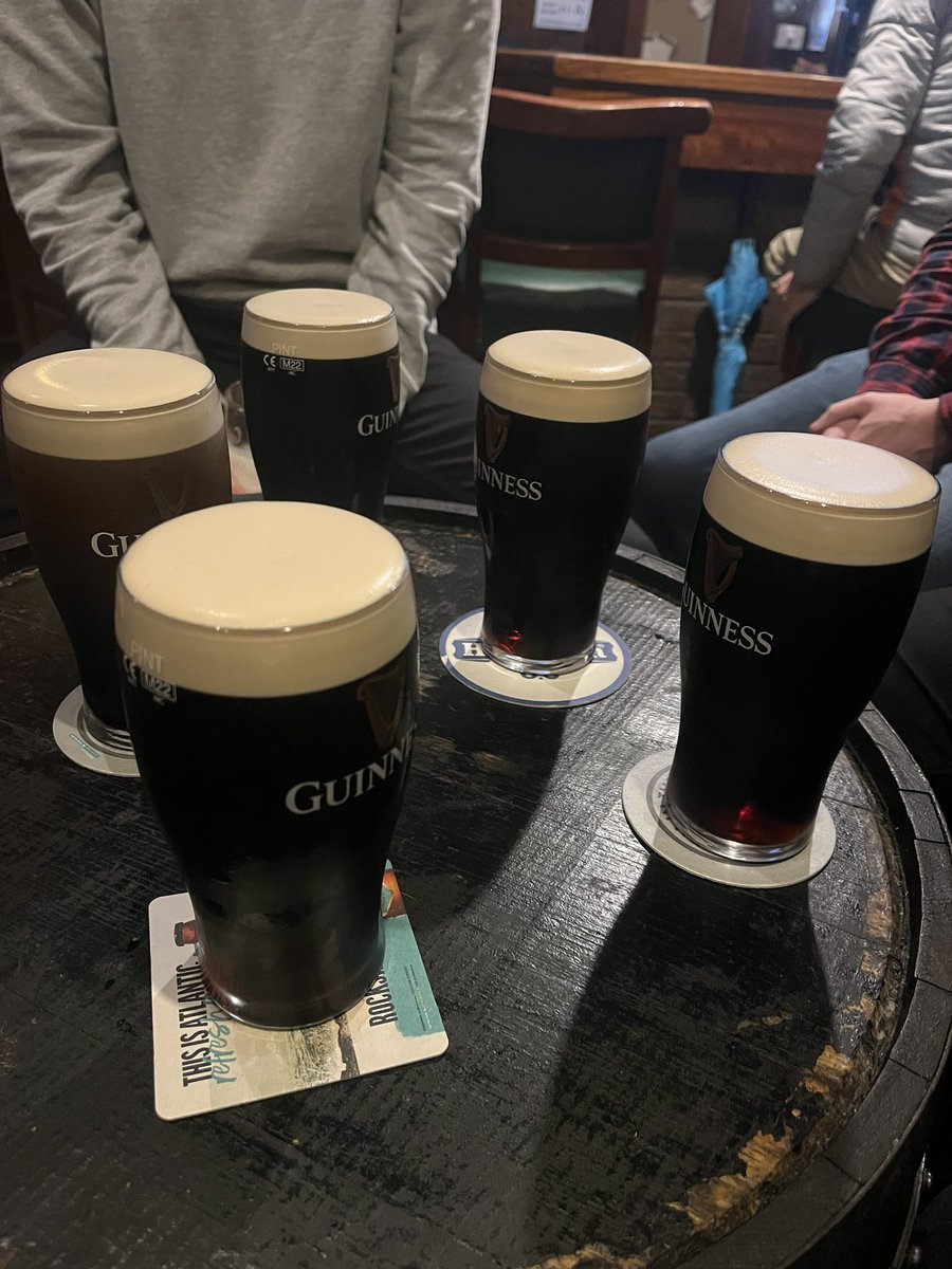Reillinho's tweet photo. @beautifulpints in Canton Casey’s #Mullingar @mgordon84 @JohnKenna1 https://t.co/6n5f87YGKz