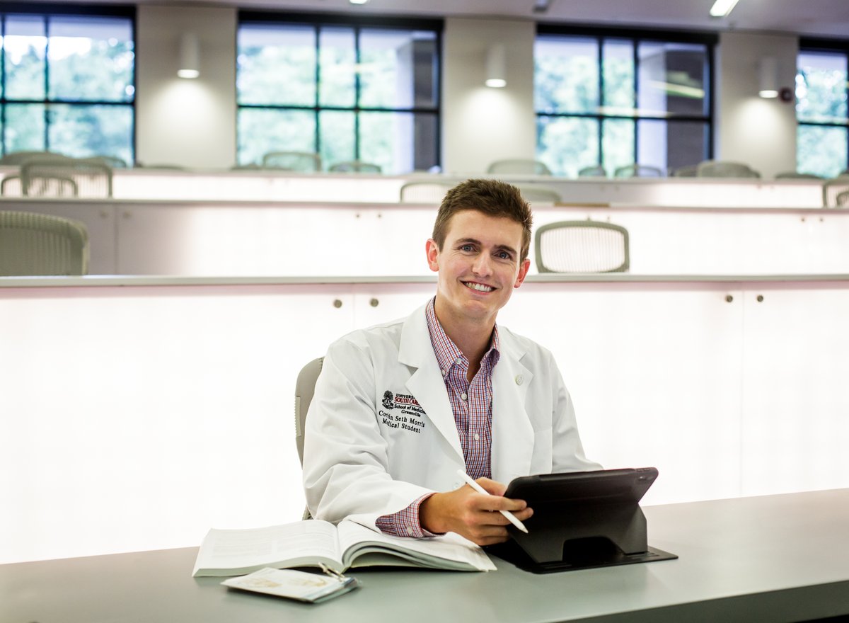 Financial aid fact: We’re one of only seven U.S. medical schools to offer yearly personal finance counseling. Learn how this unique service benefits our students: qrco.de/bdWETi #TransformingMedicine #TransformingLives #1DoctorAtaTime