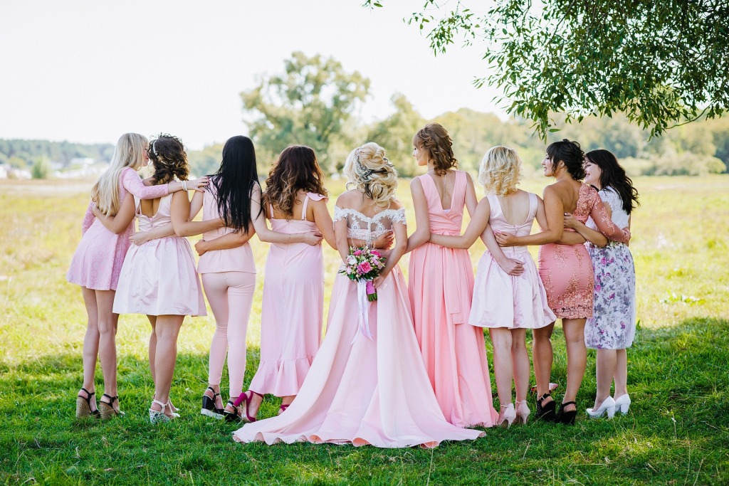 TechAsli's tweet image. خواب میں بہت ساری دلہنوں کو دیکھنا
techasli.com/many-brides-du…
ایک عجیب واقعہ کا خواب دیکھنے کا کیا مطلب ہے۔ جہاں ایک ہی وقت میں کئی لڑکیاں عروسی لباس میں تھیں؟ اس کا معنی ہے کہ مستقبل قریب میں