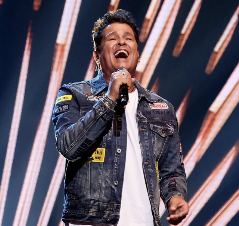 Now streaming on <a href="/DisneyPlus/">Disney+</a> - #EncantoAtTheBowl, the same place <a href="/germaine_franco/">Germaine Franco</a> and I saw <a href="/carlosvives/">Carlos Vives</a> months before the movie was released, a concert that elevated the sound of #Encanto… and the venue <a href="/carlosvives/">Carlos Vives</a> returned to bring down the house!👏👏👏 Maestro! ✨🦋