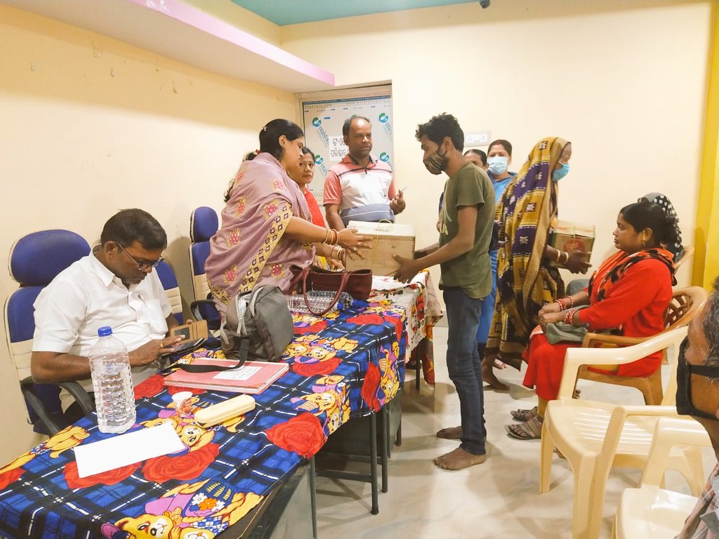 dtoganjam's tweet photo. additional nutritional supplements provided by Ni-kshay Mitra under aska Block ...
Thank you sir for your commitment towards TB free india ...
Nikshay 0.2
#tbcindia.gov.in
#TB HAREGA DESH JITEGA ... https://t.co/dQZImIWiHD