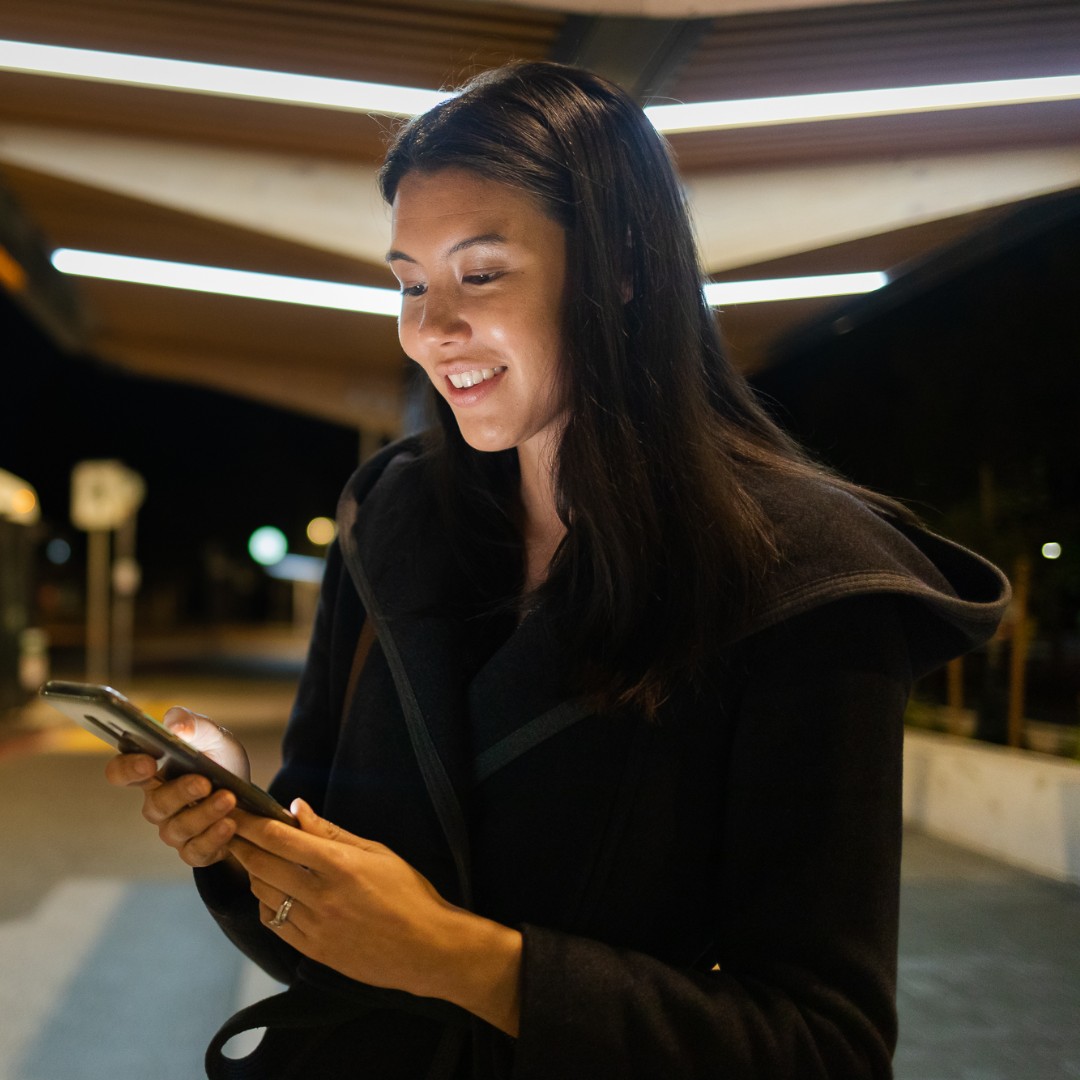 🗓️ #BC, several #BCTransit communities are offering free evening/extended service on New Year's Eve (Dec 31) 

View communities here 👇
bctransit.com/media/releases…

✅Visit bctransit.com 
✅Try #NextRide 💻 or <a href="/transitapp/">Transit</a> 📱 for real-time updates!

Happy #NewYear! ✨