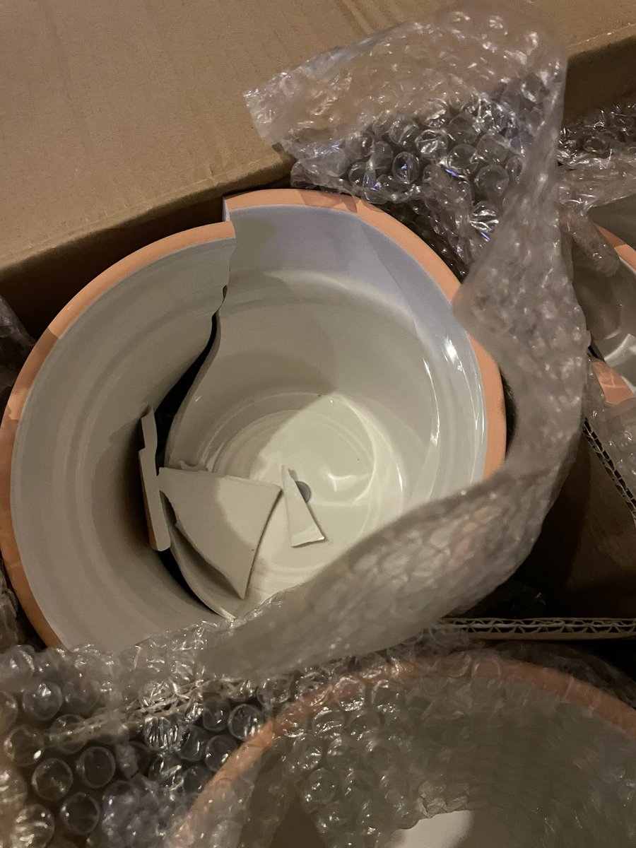 Broken and missing items from my <a href="/LoveWilko/">wilko</a> order. Fab.
