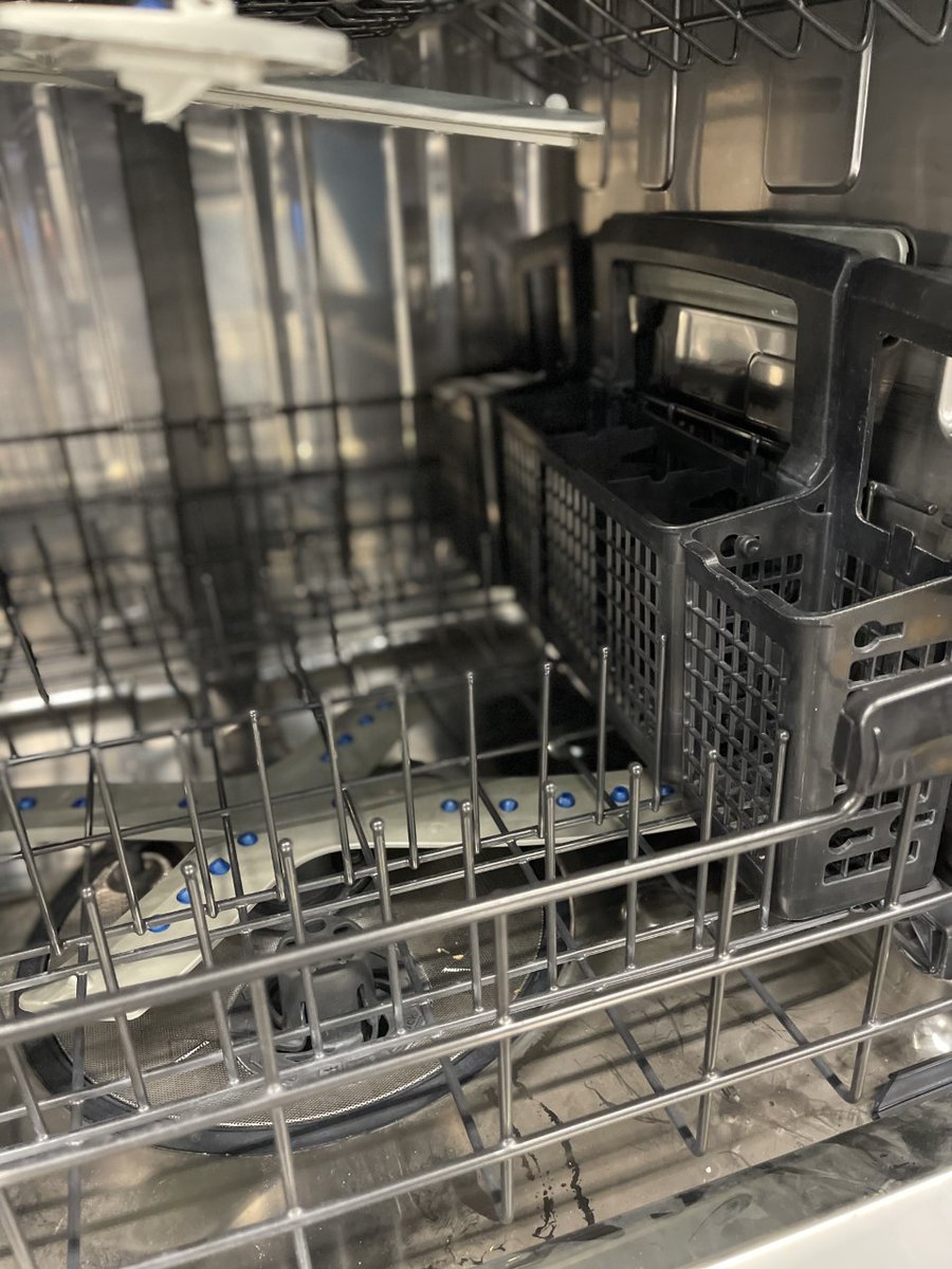 BuildingValue's tweet image. This 42 dBA Profile Series dishwasher is stainless steel inside and out. It is energy star/CEE qualified and has GE's most advanced wash system with 102 cleaning jets. Includes an adjustable full-extension rack system, 2-pump motor, &amp;amp; user-friendly top controls. Model PDT750SSFSS