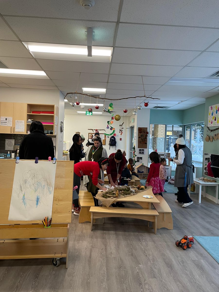 FreeOfViolence's tweet photo. Last week we held a get-together at Seksik Early Care & Learning Centre to celebrate its one-year anniversary! 🎉 Families mingled and enjoyed treats and hot beverages to mark the exciting occasion.
We look forward to many more celebrations with the Seksik team.✨
#ECLC #DTES https://t.co/xYWP3EhUfe