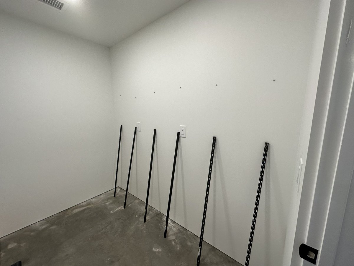 MDS on Twitter "Drywall hack… Use rare earth to find studs