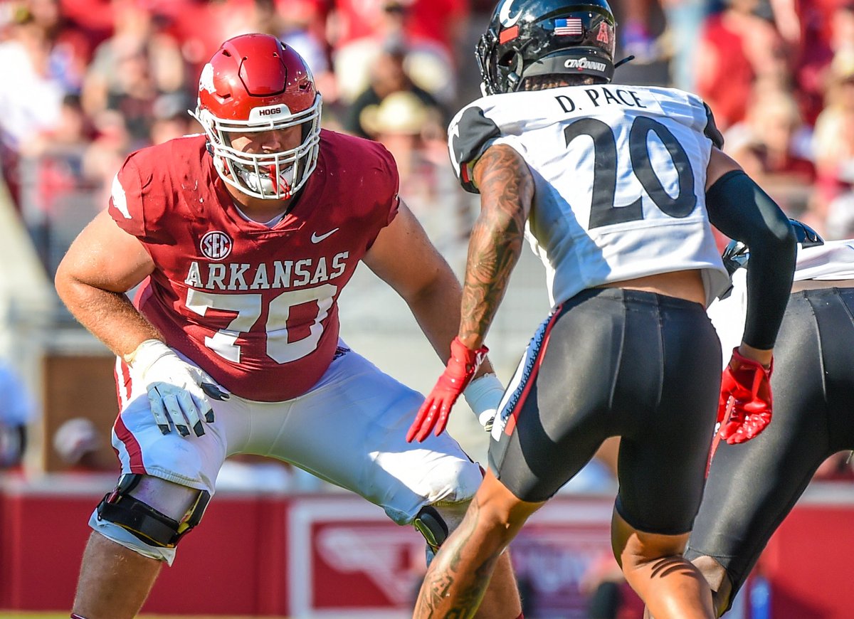 Hudson Henry and Luke Jones will play their last game for Arkansas today in Memphis