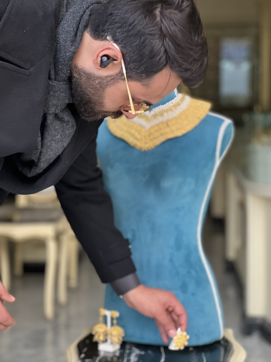 Ahmmeed_bn's tweet photo. نبئت أنك لست تبرحُ سائلاً عني
أنا ذا امامك شامخاً متجبرا https://t.co/kXBGOQLf0m
