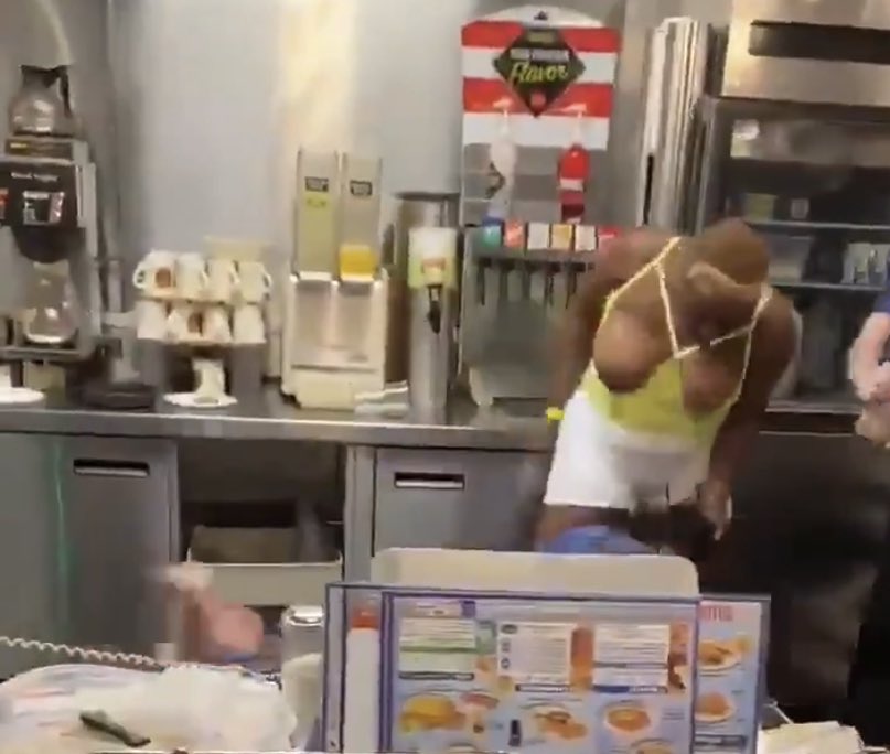 Period Fart .💨 tweet media