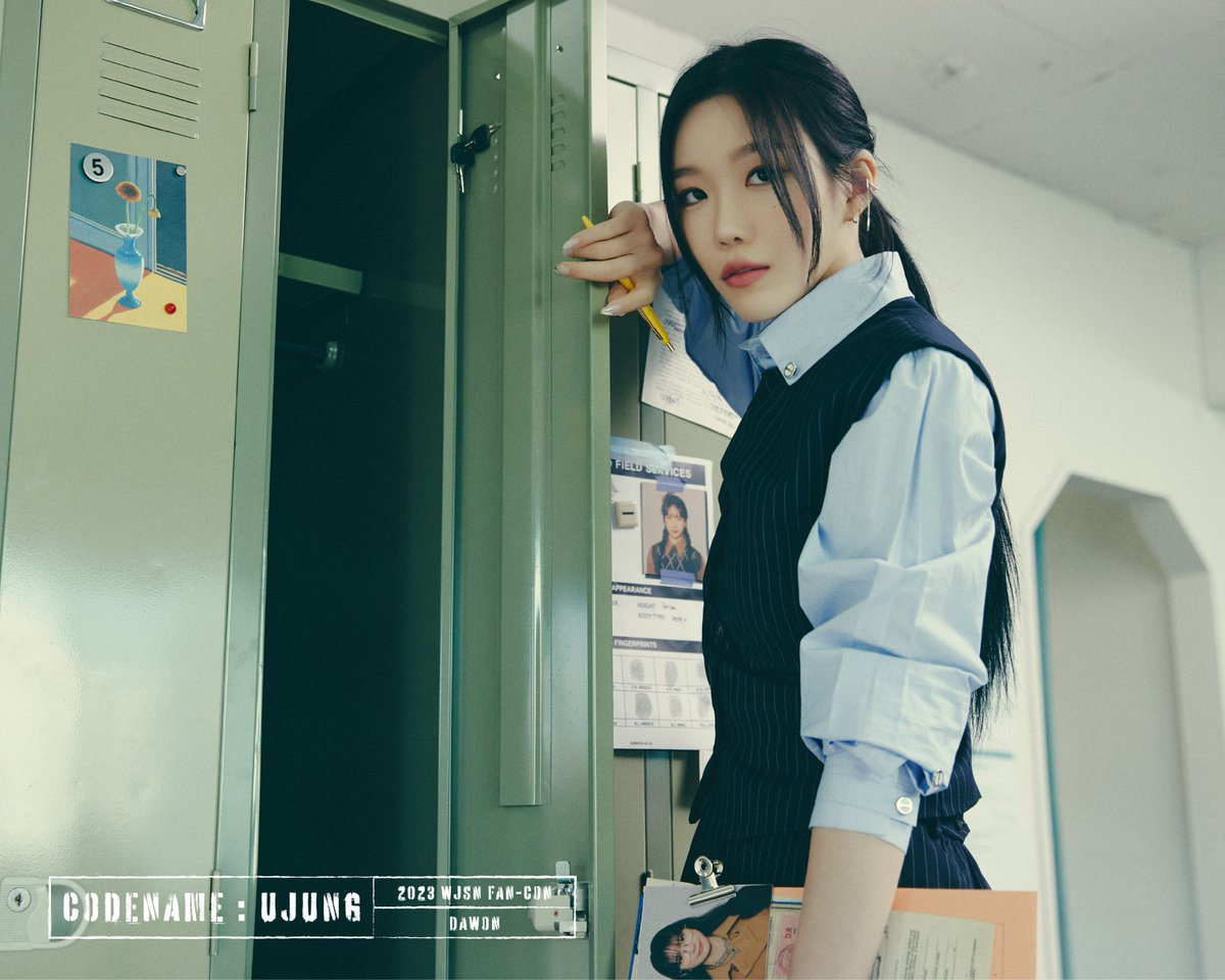 wjsn_clothes's tweet photo. 221130 우주소녀 다원 팬콘 포스터
브랜드 &amp; 제품명 : Cordinary neck point shirt - blue
가격 : 67000 (사이트 할인가)
구매가능 사이트 : https://t.co/1VBBm6UMtY https://t.co/7vDdIka8yN