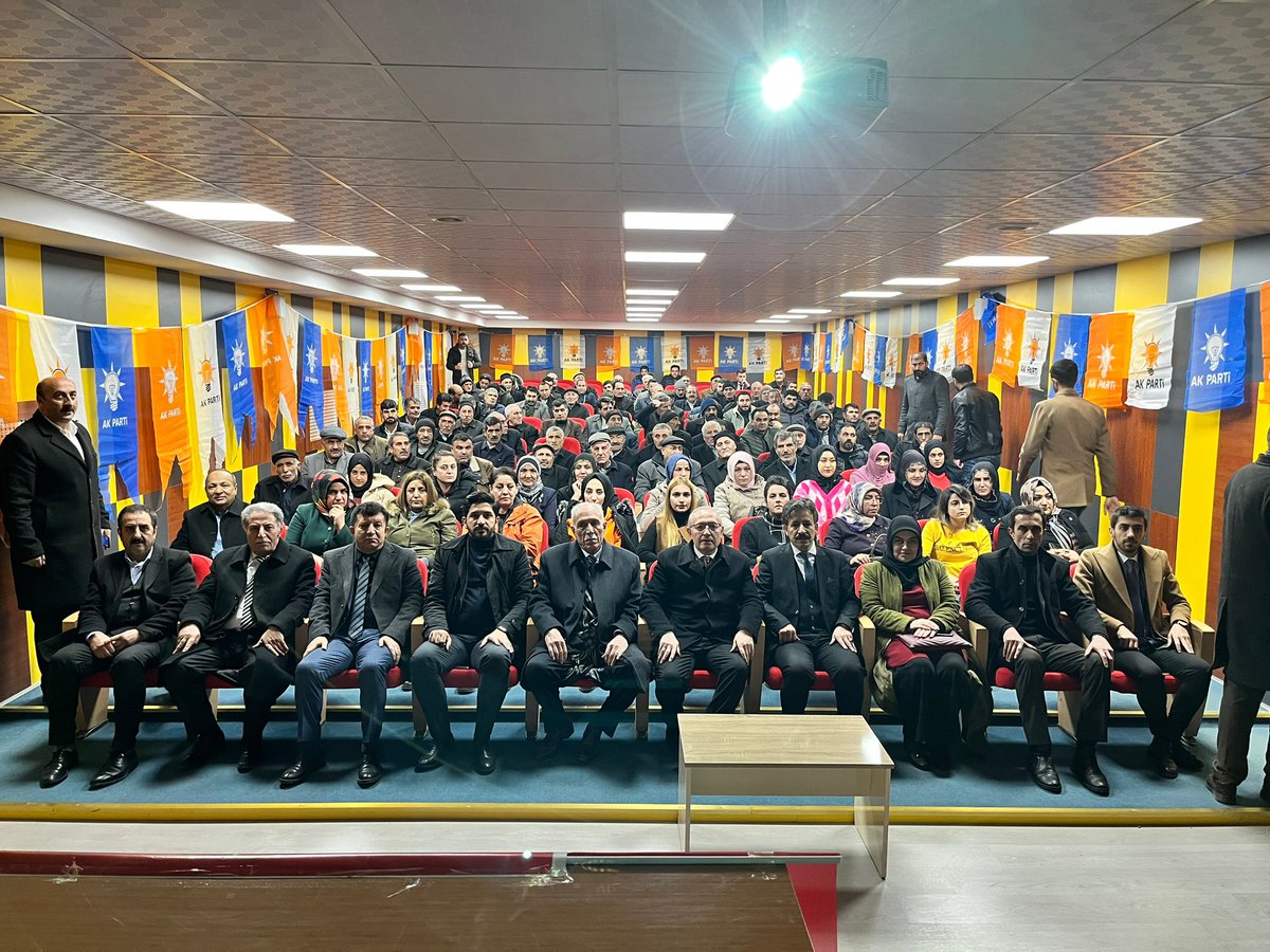 akpartiagrii's tweet photo. 📍DİYADİN

İl başkanımız @haliloz04’ün başkanlığında “ DİYADİN“ ilçemizde büyük bir coşkuyla “ DANIŞMA MECLİSİ TOPLANTIMIZ “ gerçekleştirildi. 

Toplantımızın hayırlara vesile olmasını diliyoruz. https://t.co/l6Gath7thu