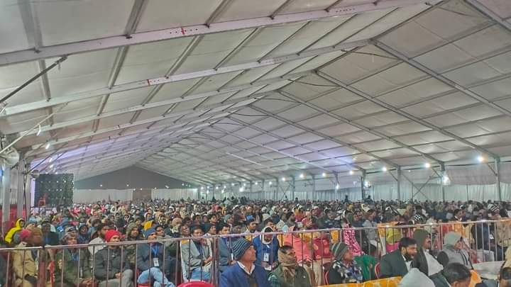 susheelNagvans2's tweet photo. #bamcefnationalconvention
#Waman_Meshram_Sahab
#Lucknow
#third_session
#Time10_13_minutes (meeting ending time)
#Temperature12degreeCentigrade https://t.co/MuKHop1wYl