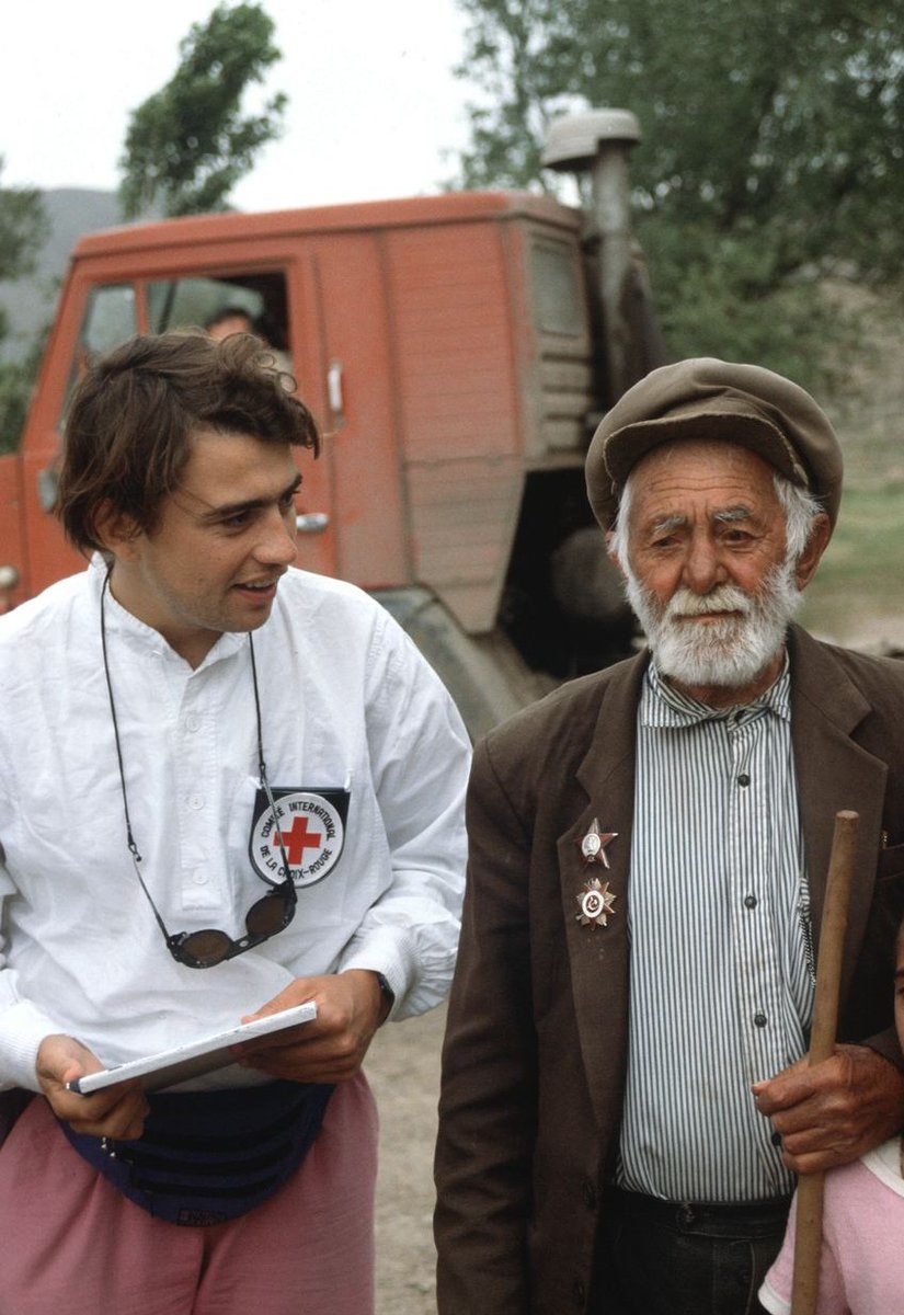 Azerbaijani_az's tweet photo. Nakhchivan.
Assessing the needs of an elderly #Azerbaijani from #Sadarak who was forced to leave his home due to an attack by the #Armenian occupation forces. 1992 https://t.co/6pxzRy5nGf