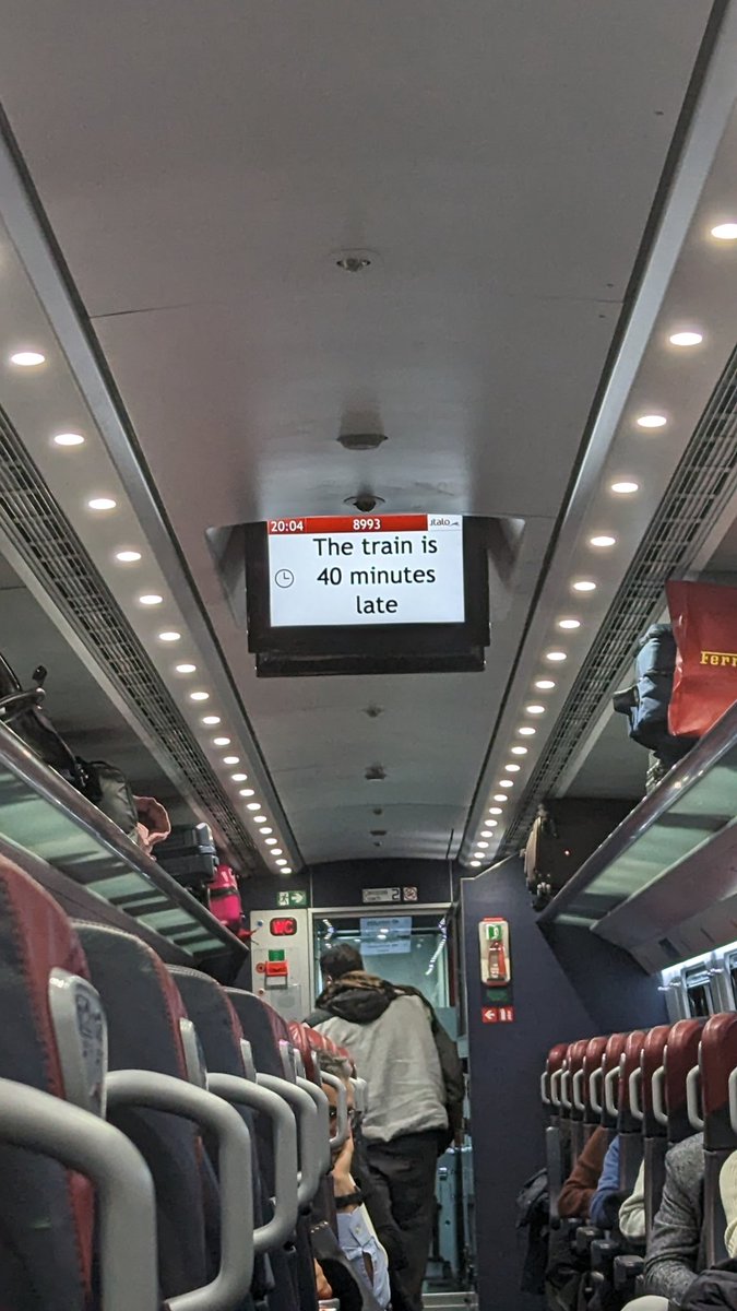 cordial_007's tweet photo. On a journey of 2 hours, 8993 is running 40 minutes late. We too have other commitments @ItaloTreno https://t.co/EybL3Q4mH0