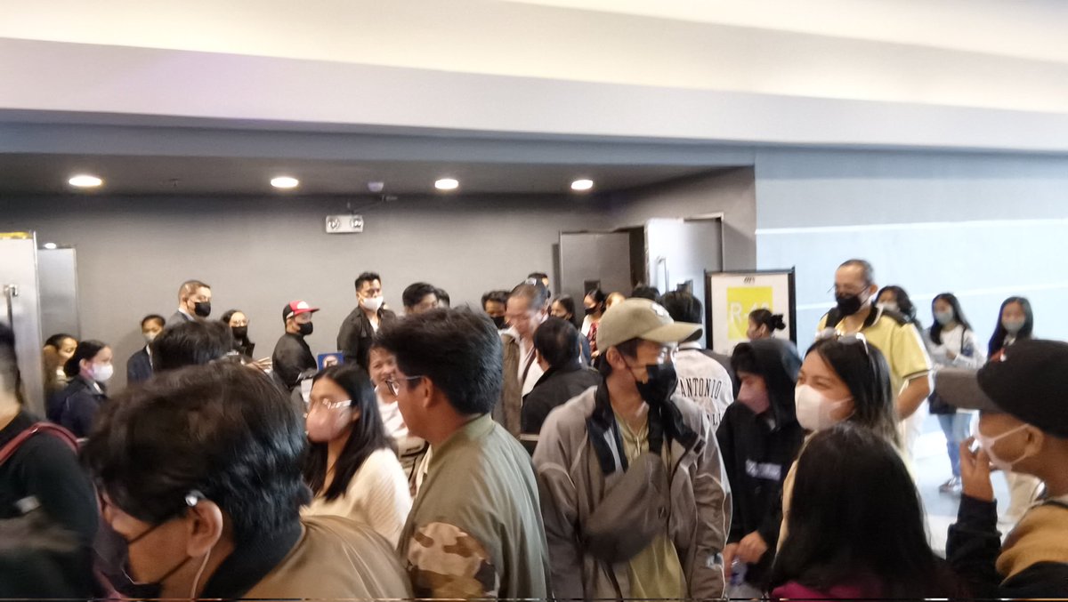 Mr_SexAppeal's tweet photo. Scenes from our theater tour of MAMASAPANO in SM Baguio this afternoon. https://t.co/stm0t2uqW5