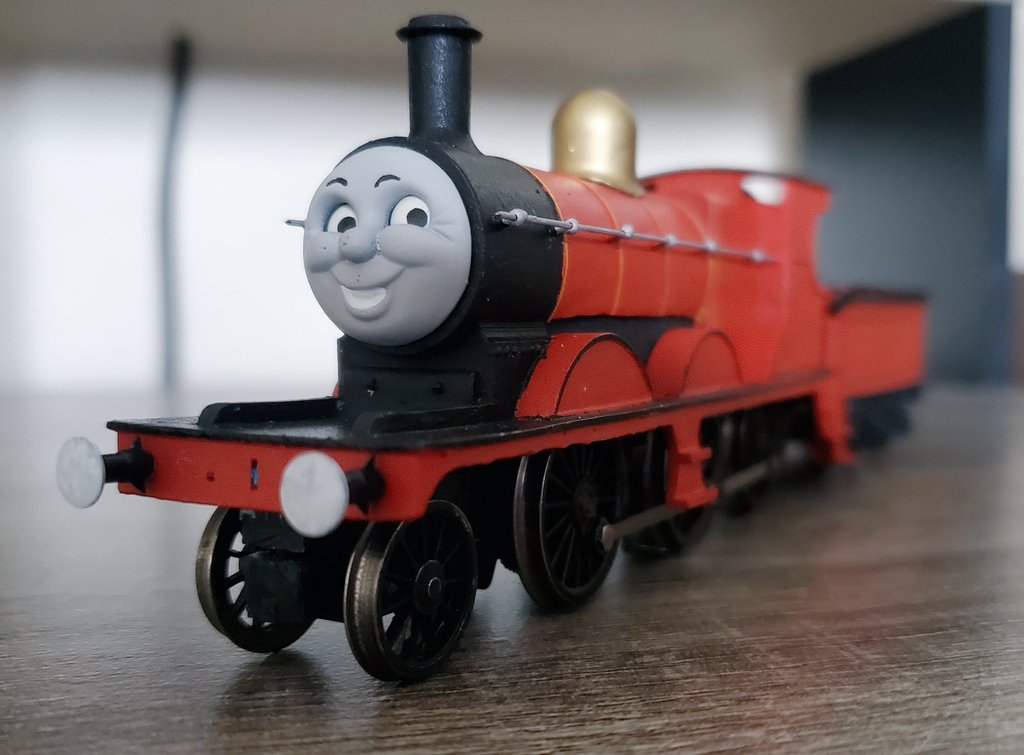 TheSludgeTender's tweet image. &quot;Make way for James!&quot;

&quot;Hooray for James!&quot;

&quot;A tad conceited, and really quite vain! He knows we love him, just the same!&quot; 

Here&apos;s my RWS James the Splendid Red Engine !! 

#SludgeCon