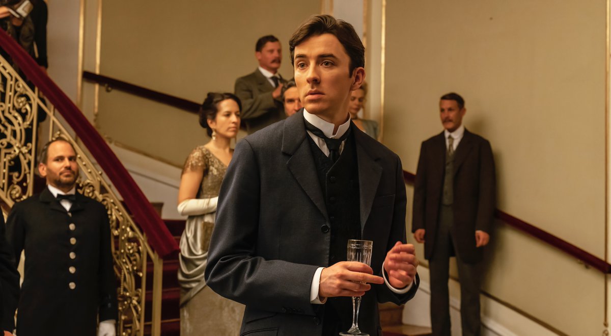 Whodunit? Join Max for a drink and get ready for the gripping season finale of #ViennaBlood tonight at 9pm on <a href="/BBCTwo/">BBC Two</a> 
#welcometothecase