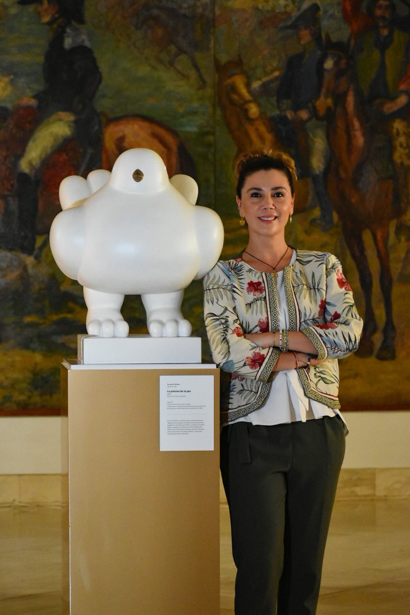 Agradezco al presidente <a href="/petrogustavo/">Gustavo Petro</a> por la confianza depositada para ocupar el cargo como directora de @apccolombia. Pondré toda mi experiencia y conocimiento al servicio de las grandes transformaciones sociales del país. <a href="/infopresidencia/">Presidencia Colombia 🇨🇴</a>