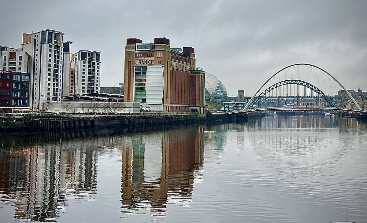 JuliaMarie8's tweet photo. Newcastle wondrousness with the #fam - #milleniumeye #opened 💙 @UniofNewcastle @NewcastleCC @srawlinsonphoto @acambridgediary @emmajgleave @AlbearCamus https://t.co/f1KbqNhQ5Q