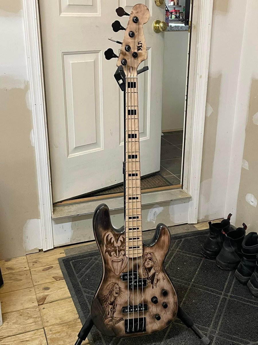 jason_baxtrom's tweet photo. Wood burned a bass guitar for a buddy of his 3 most influential musicians in his life as a thank you gift . Let me know what you think .#woodburning #Metallica #KISSARMY #GunsNRoses @DuffMcKagan @JamesHetfieldMF @genesimmons https://t.co/NAlxVoV9u1