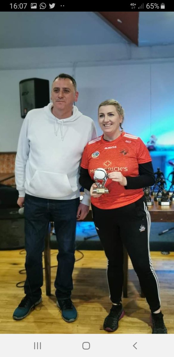 SaintsCamogie's tweet image. Well done to all who took part in our annual Poc Fada this morning.Congrats to 1st place winners @087CLA @NicoleCrean8 and @sinead_hendrick ,Juvenile 1st place Ava,Sheree and Jodie and longest puc went to @Shellers14 ..💚