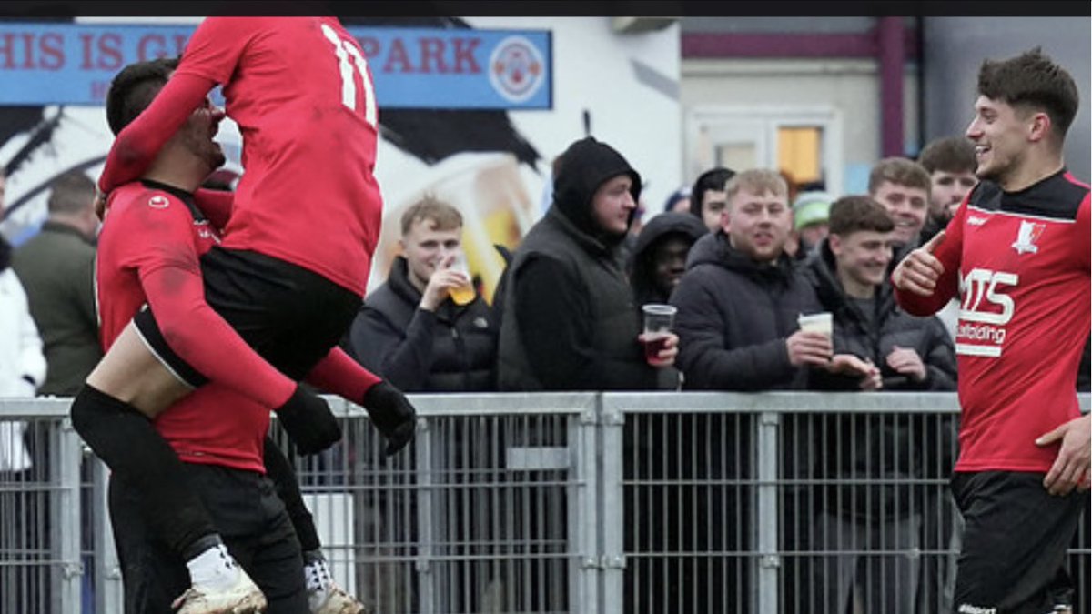 ⁦<a href="/jackbeardsell9/">Jack Beardsell</a>⁩  love seeing that smile back on your face . All about enjoying it to get the best out of players #footballdothetalking great win ⁦<a href="/longlevensafc/">Longlevens AFC</a>⁩