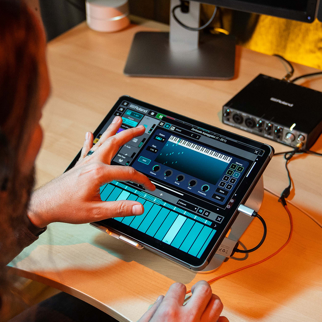 RolandZenbeats's tweet photo. What's your favorite MIDI pattern in the Zenbeats Arpeggiator?

#Roland #Zenbeats #arpeggiator #arp #keys #synth #patterns https://t.co/QjiU0RvRah