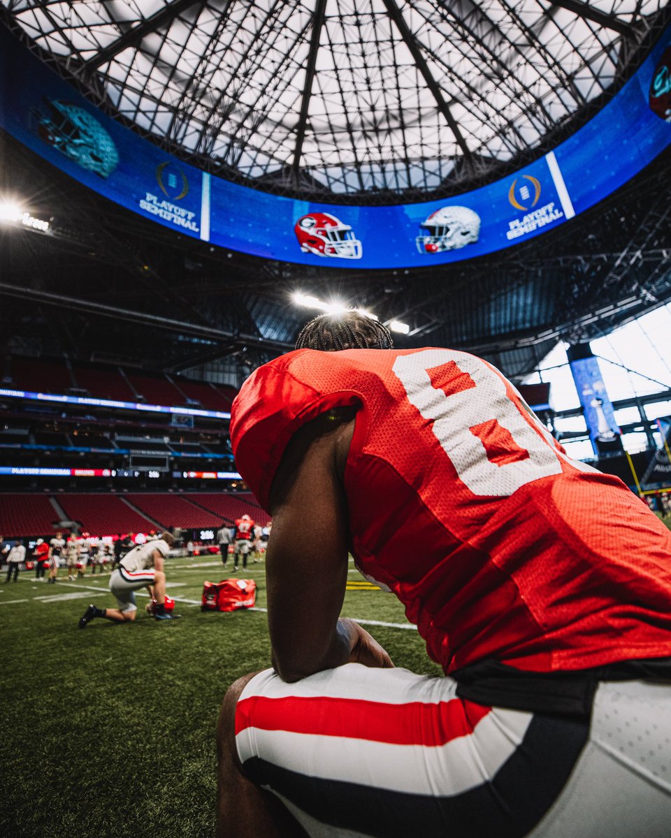 Athens NIL Club 🐶 tweet media