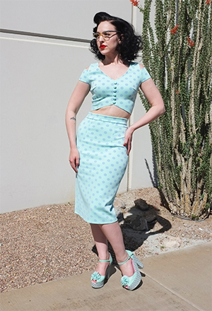 tatyanaboutique's tweet photo. I love this matchy-matchy pastel 2-piece set! Should we do something similar for next Spring? 🤔💭

@ledirtyolive

#pinup #pinupfashion #pinupsofinstagram #ootd #ootdstyle #ootdfashion #vintagestyle #vintagefashion #retrostyle #retrofashion #smallbusiness #shopsmall https://t.co/yrujqcOqau