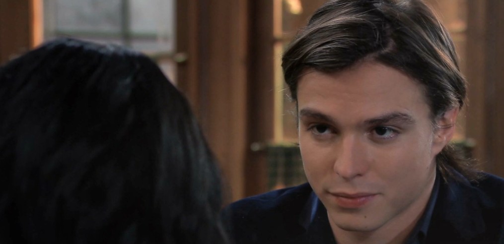 Here4Sprina's tweet photo. Trina will never be able to resist. Let the games begin. #Sprina #GH https://t.co/NHR0D6rsbT