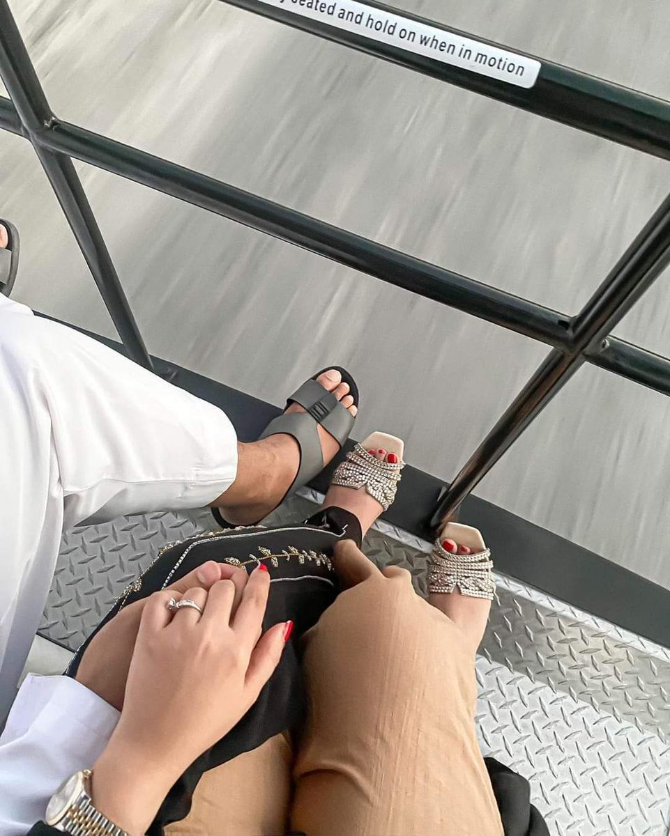 moody1adel's tweet photo. و فــي آخـر أيـام ديـسمبـر، الله يـديمـك لـي كـل الأعـوام 🤍💍 https://t.co/BLl70p6UOg