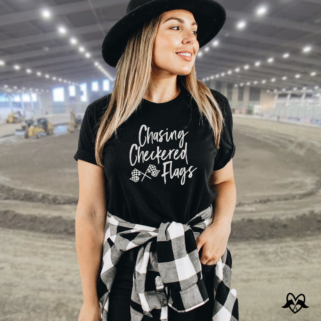 No matter the season, we are always chasing checkered flags. 🖤🏁

#highlineclothingco #tulsashootout #chilibowl #dirttrackracing #racing #microsprint #sprintcar #midgetracing