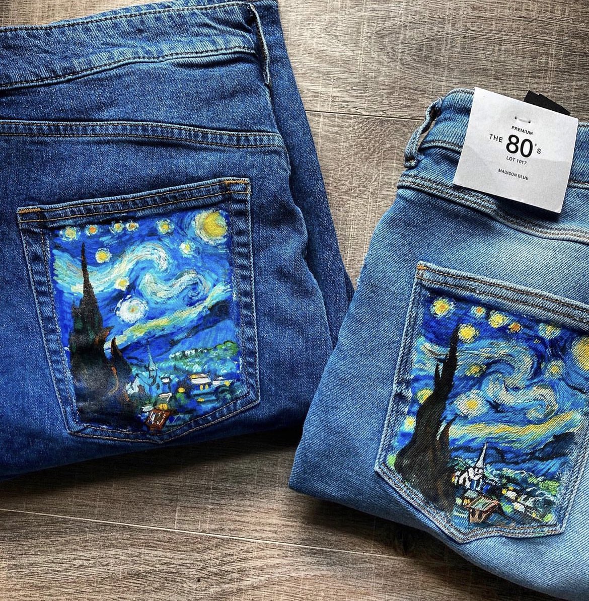 customjeany's tweet photo. Bonjour à tous ! J’avais arrêté les jeans peints par manque de temps avec mon école d’art. Seulement ma famille et moi avons rencontrés des problèmes financiers et j’aimerai aider. Je prend des commandes de custom de n’importe quoi, la peinture tient au lavage ! 
merci d’avance🤍 https://t.co/bzG1Llf089