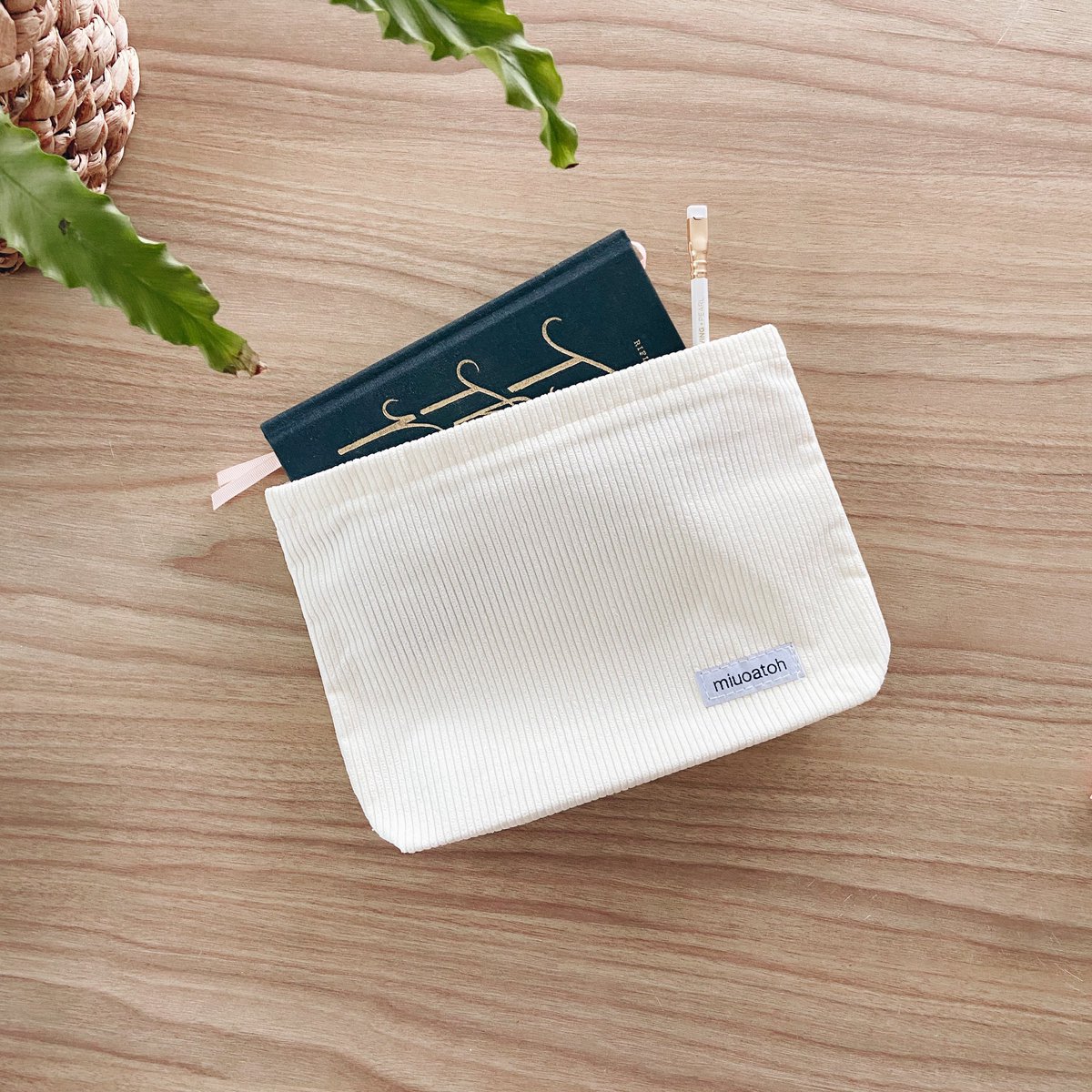 beemineshop's tweet photo. meus 4 produtos favoritos dos últimos lançamentos no site 🫶🏻 https://t.co/Y0hJIEvSUx
