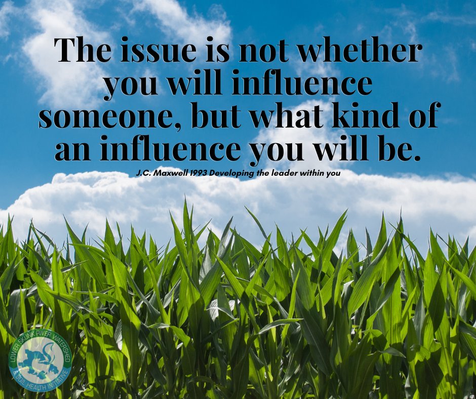 2023 is almost here! 🎉 
Set a good example a become a conservation leader this new year. Inspire others when they look at your fields and see thriving soil health and positive water quality impacts. 🌱💧
The LSR WQI can help you achieve your 2023 conservation goals! 🦨