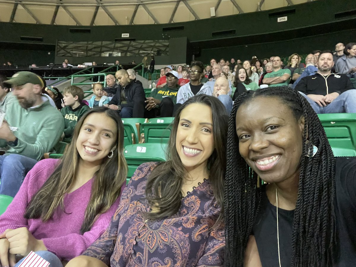 MeganSnipes's tweet photo. #SicEm https://t.co/ILfAMqmeXs