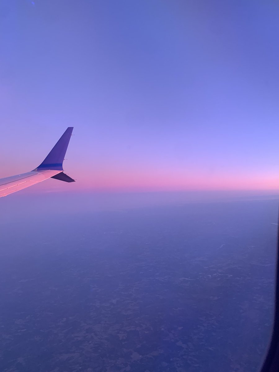 drinking mid airplane cocktails and taking photos of the sunset will always be one of life’s most beautiful joys
